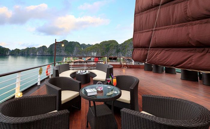 sundeck orchid cruise halong bay