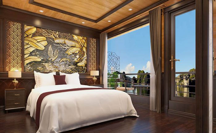 Perla Dawn Sails Halong