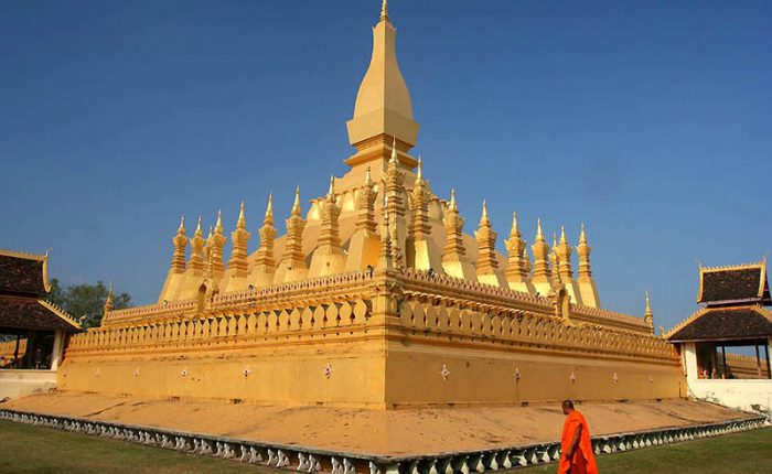 pha that luang iconic