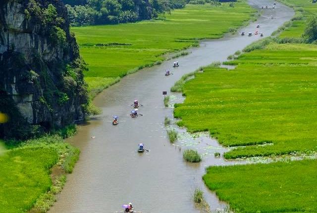 tam coc boat ride