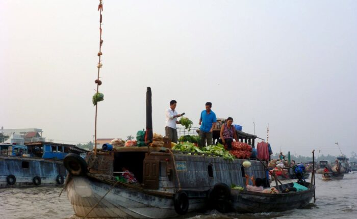 floating market mekong delta
