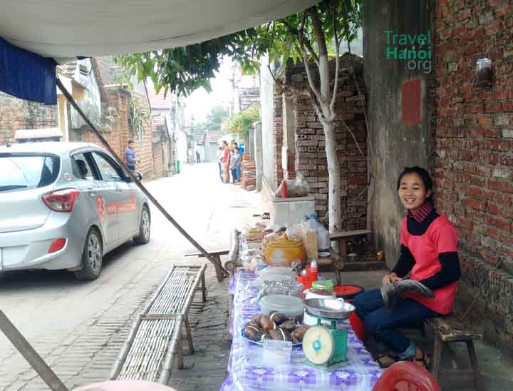 duong lam ancient vietnamese village