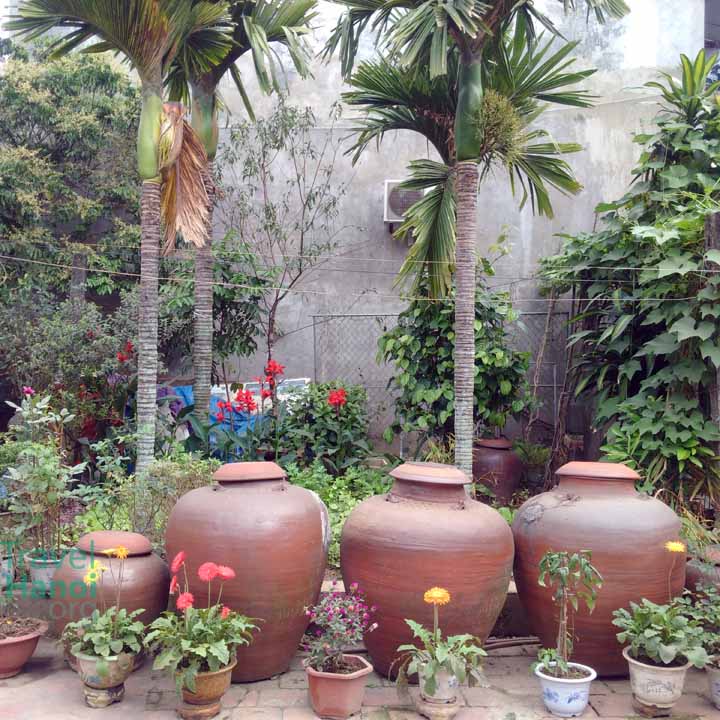 duong lam ancient vietnamese village