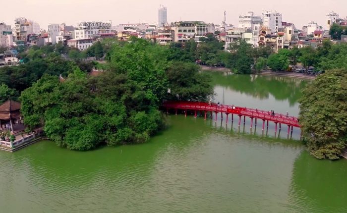 hoan kiem lake